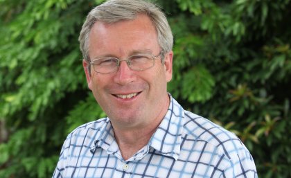 Professor Milburn ... has made a sustained contribution to physics at the highest level Professor Milburn ... has made a sustained contribution to physics at the highest level